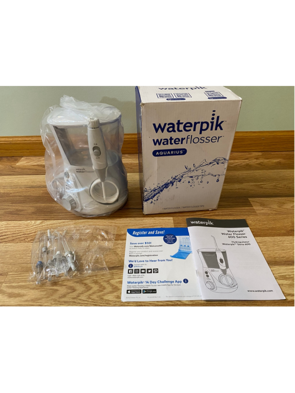 Waterpik Aquarius Water Flosser (NIB)
